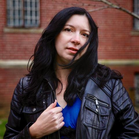 photo of Alison Stine, credit: Elle Achten
